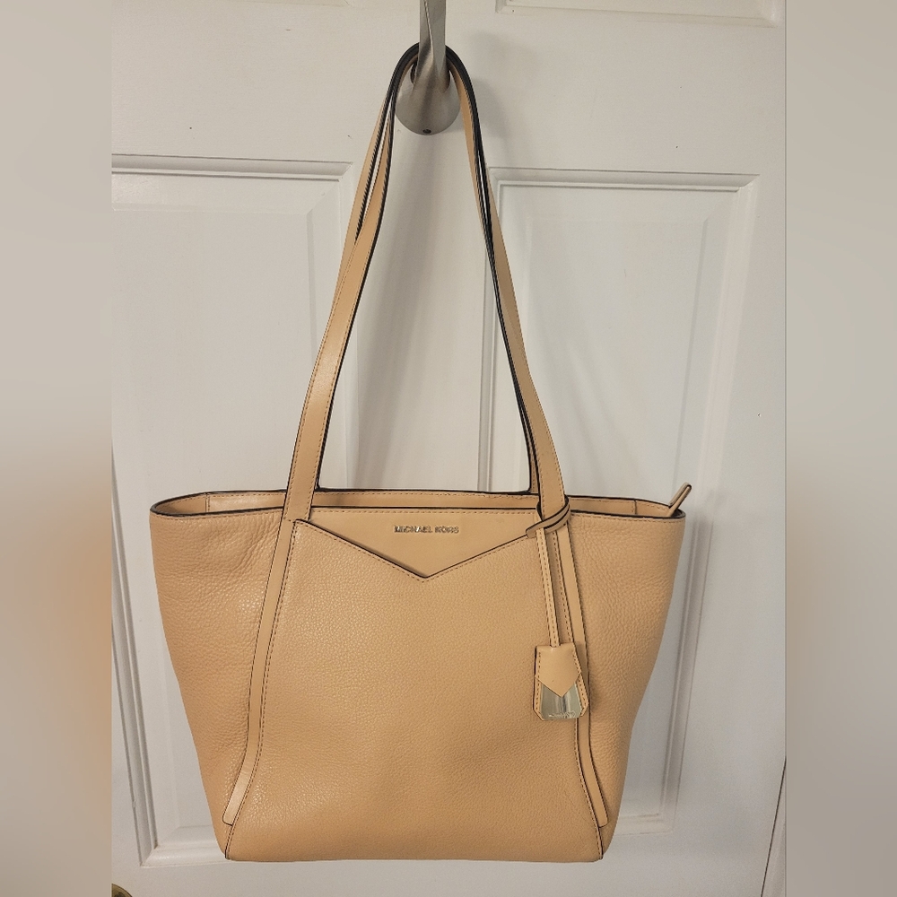 MICHAEL KORS Handbag Tan Leather Shoulder Bag 15" X 10"